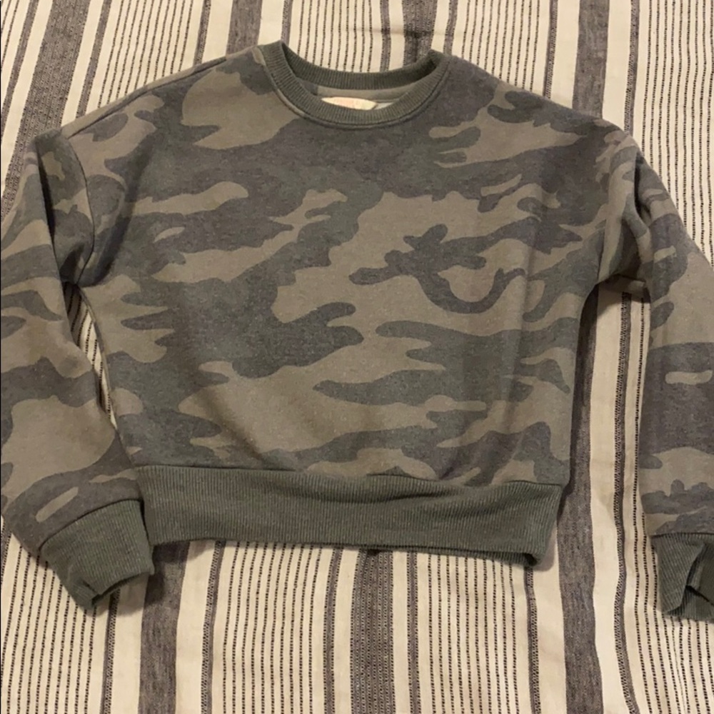 Camouflage sweatshirt